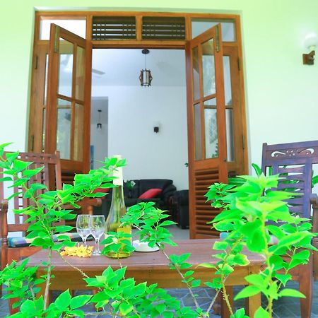 Residence Chanty Hikkaduwa Exterior foto